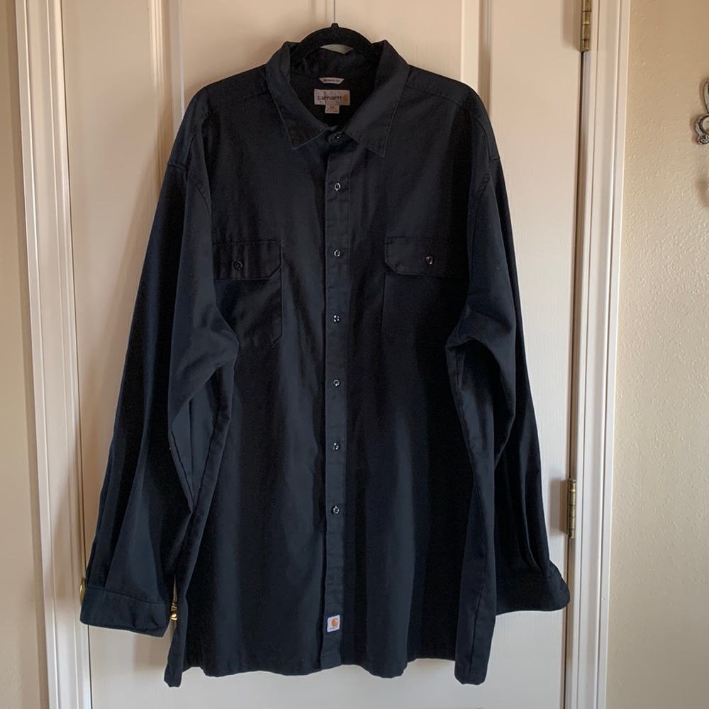 Men’s Carhartt black button up shirt with long sleeves. Relaxed fit, 3-XL Tall